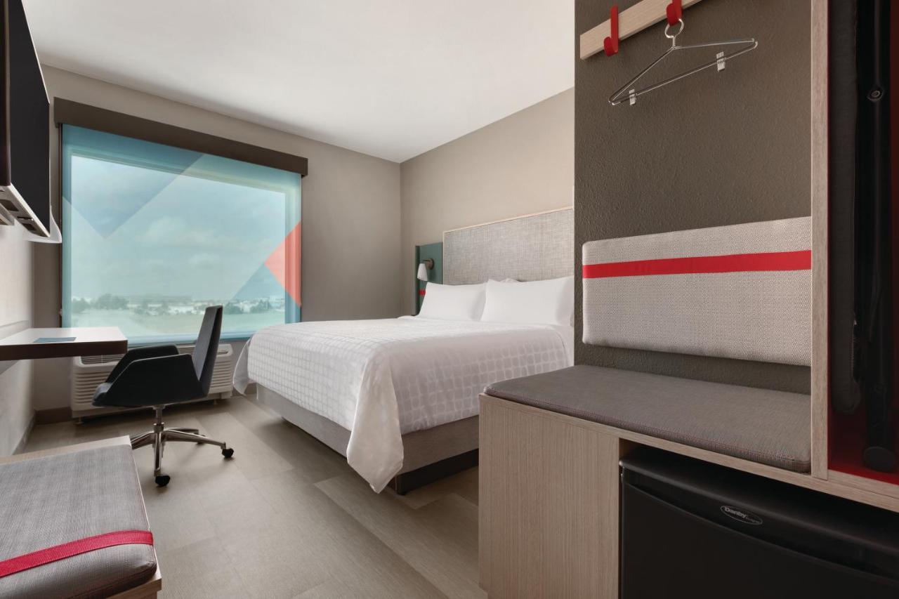 เอวิด โฮเต็ล มิดแลนด์ Hotel ภายนอก รูปภาพ
